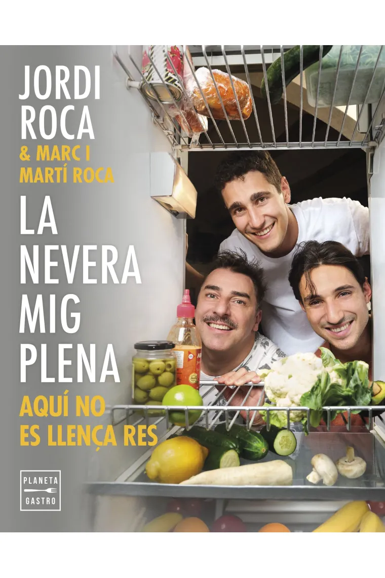 La nevera mig plena. Aquí no es tira res