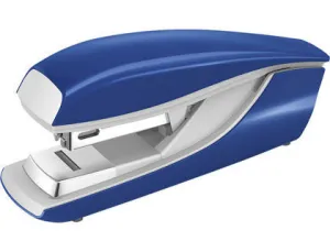 PETRUS 236 GRAPADORA METALICA - HASTA 30 HOJAS - GRAPADO PLANO PUEDE SER CLAVADO - COLOR AZUL