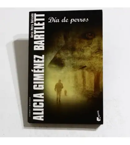 Día de perros (Crimen y Misterio)