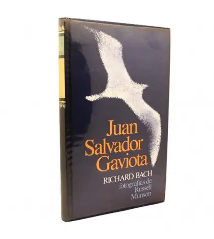 Juan Salvador Gaviota. Un relato (fotografías de Russell Munson)