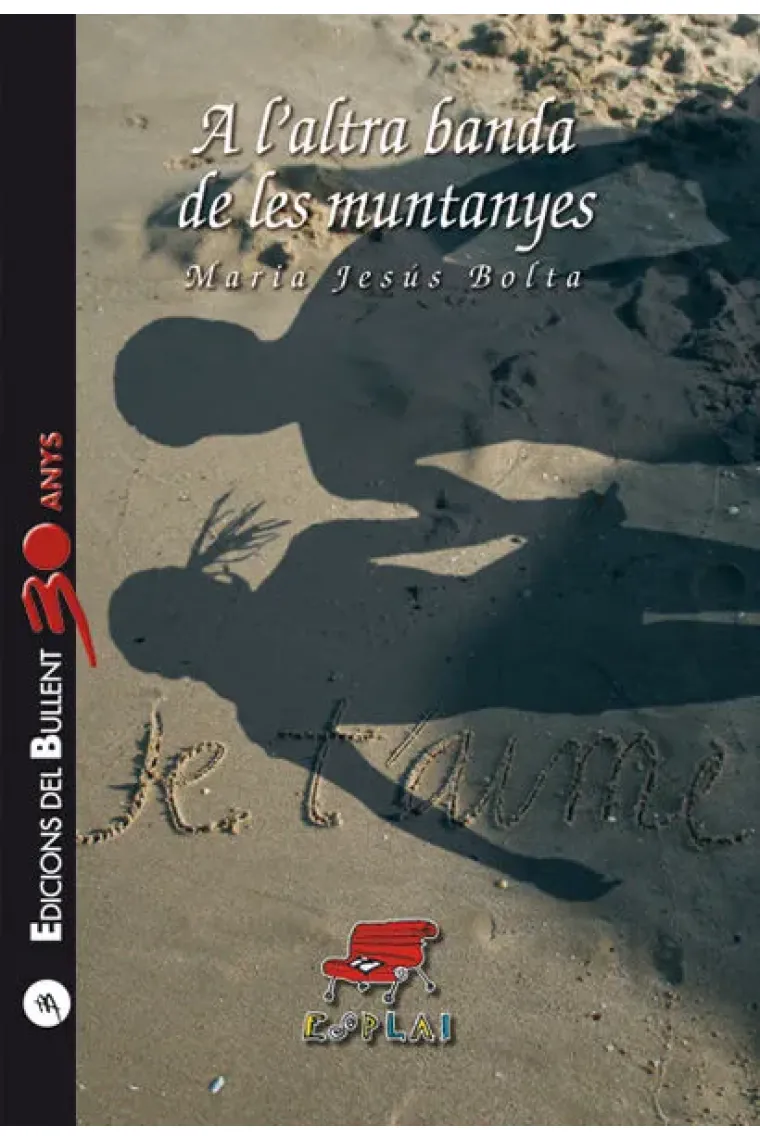 A l'altra banda de les muntanyes (Catalán)